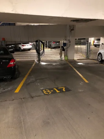 a view of a parking area