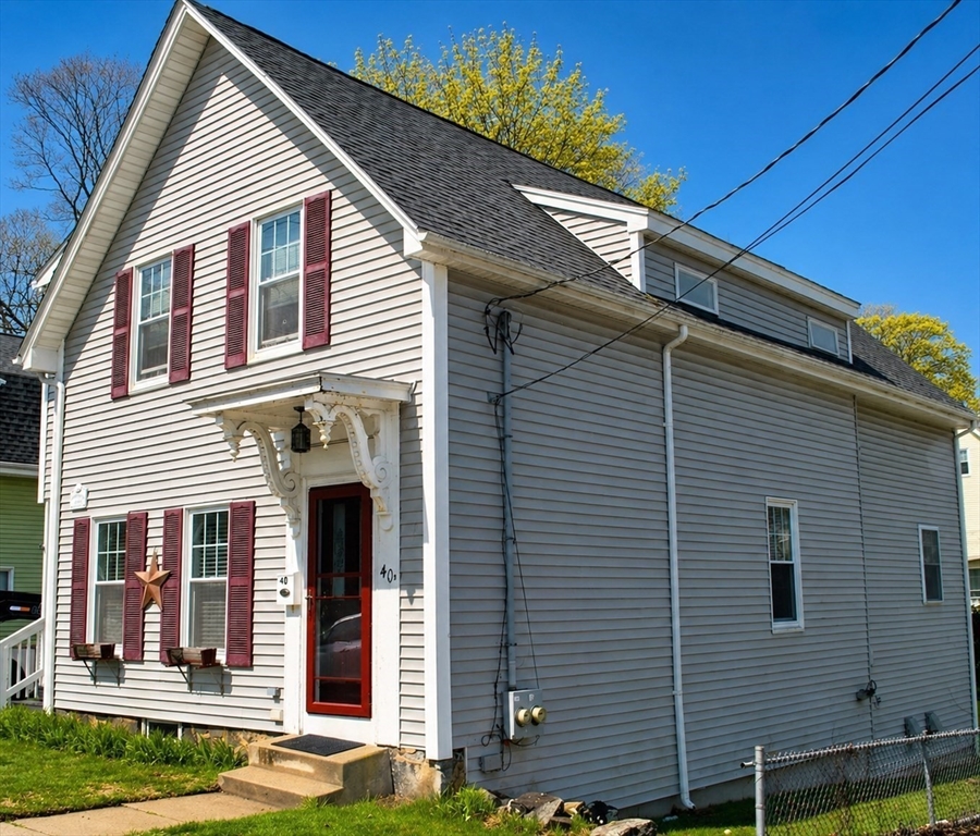 40 Wright Street Stoneham, MA 02180 - Photo 2 of 23