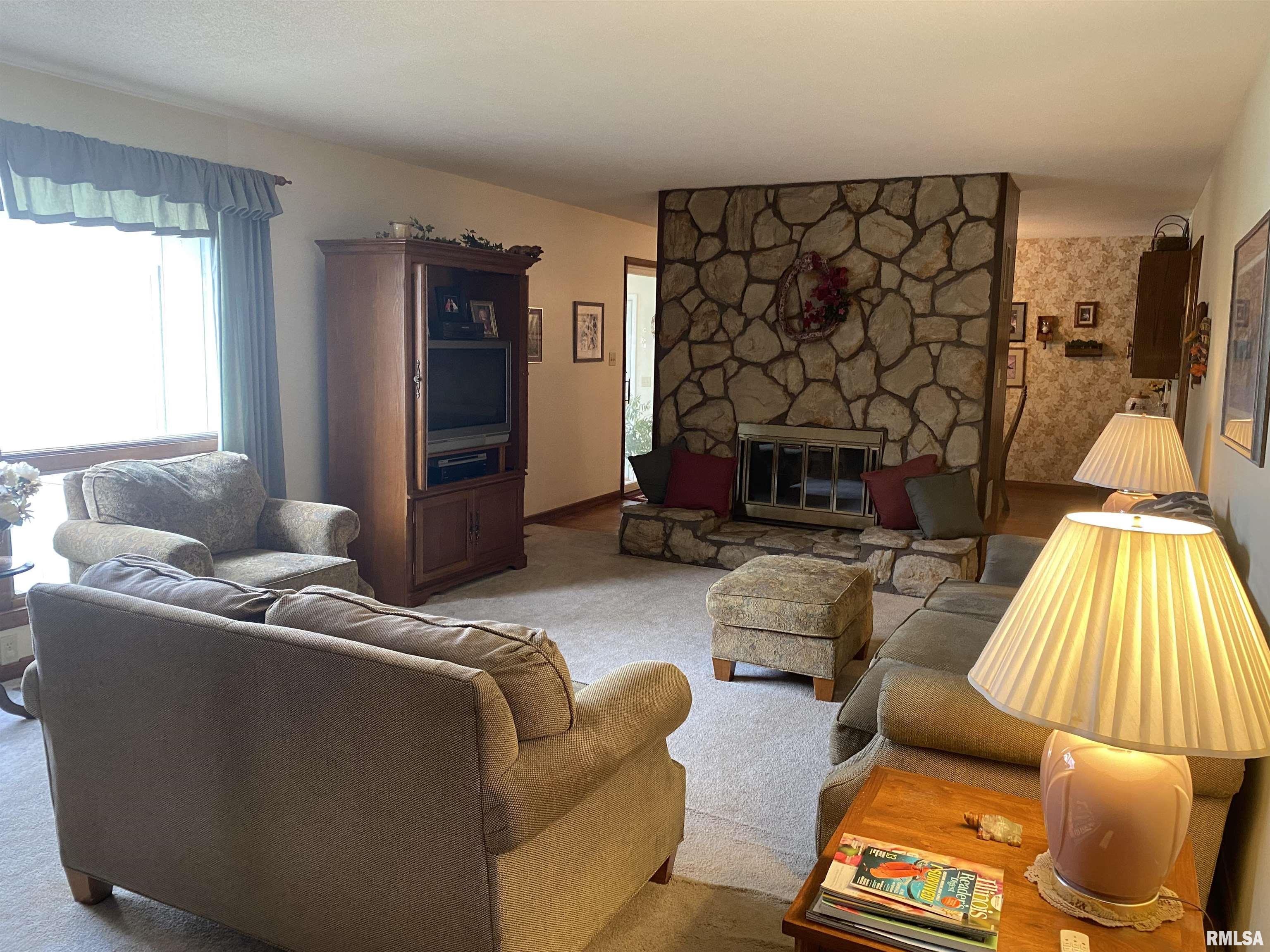 2115 Ava Road Murphysboro, IL 62966 - Photo 8 of 27