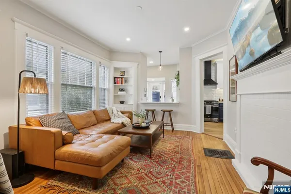 $1,399,000 | 36 Willow Street, Glen Ridge, NJ 07028