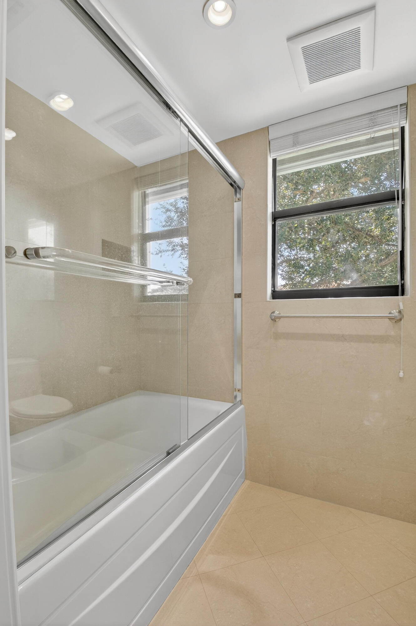 19781 Boca W Drive Boca Raton, FL 33434 - Photo 17 of 54 035_DSC_4428