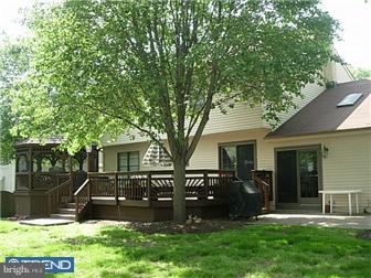 19 Rushwick Road Mount Laurel, NJ 08054 - Photo 2 of 12 Exterior Back