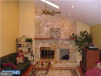 19 Rushwick Road Mount Laurel, NJ 08054 - Photo 6 of 12 Family Room