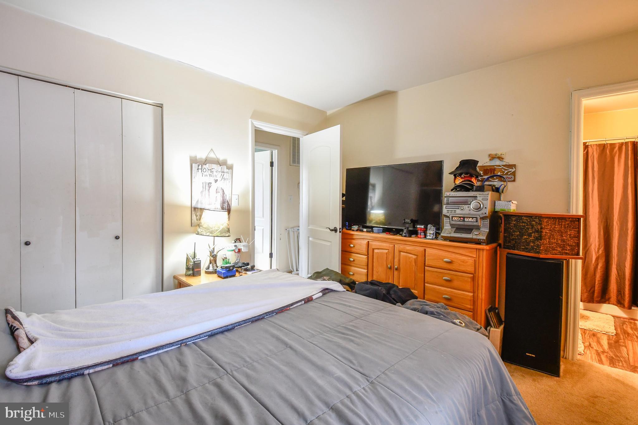 4210 Meyers Road Triangle, VA 22172 - Photo 20 of 24 Primary Bedroom