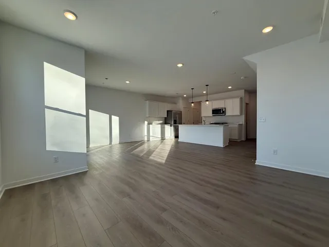 $347,990 | 14967 Avondale View, Rosemount, MN 55068