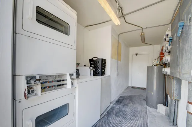 $1,800 | 525 South Broadway, Unit C, Lantana, FL 33462