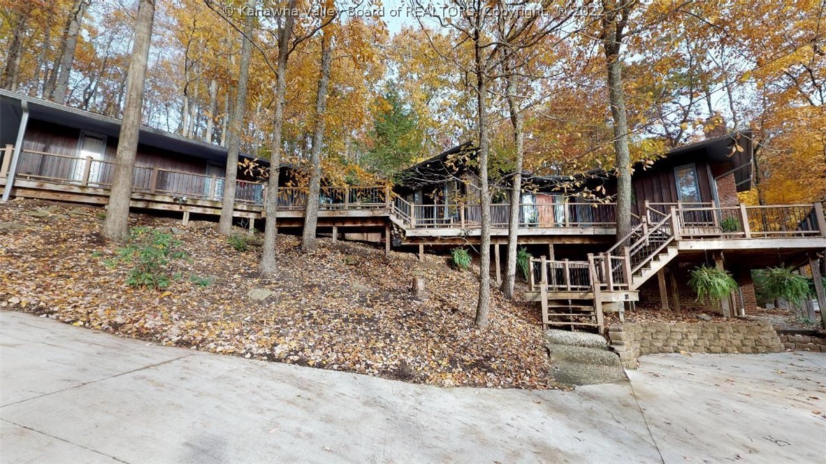 1522 Stonehenge Road Charleston, WV 25314 - Photo 1 of 24 Gallery Image 1