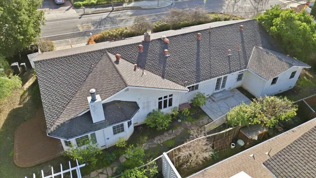 $3,750,000 | 915 Berry Avenue, Los Altos, CA 94024