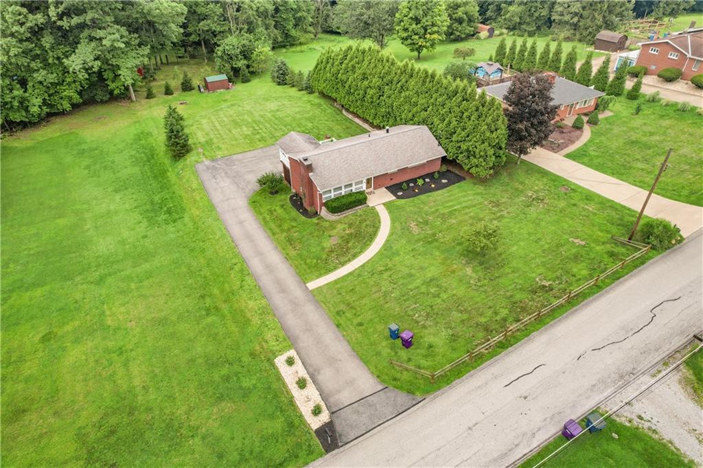 336 Maple Road Pittsburgh, PA 15239 - Photo 37 of 39 Gallery Image 37