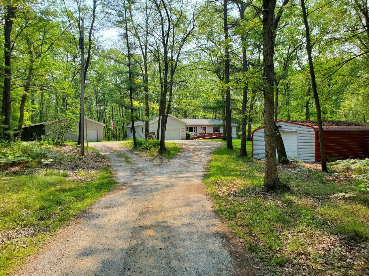 2584 Simonelli Road Muskegon, MI 49445 - Photo 4 of 31 thumbnail_20210804_112746