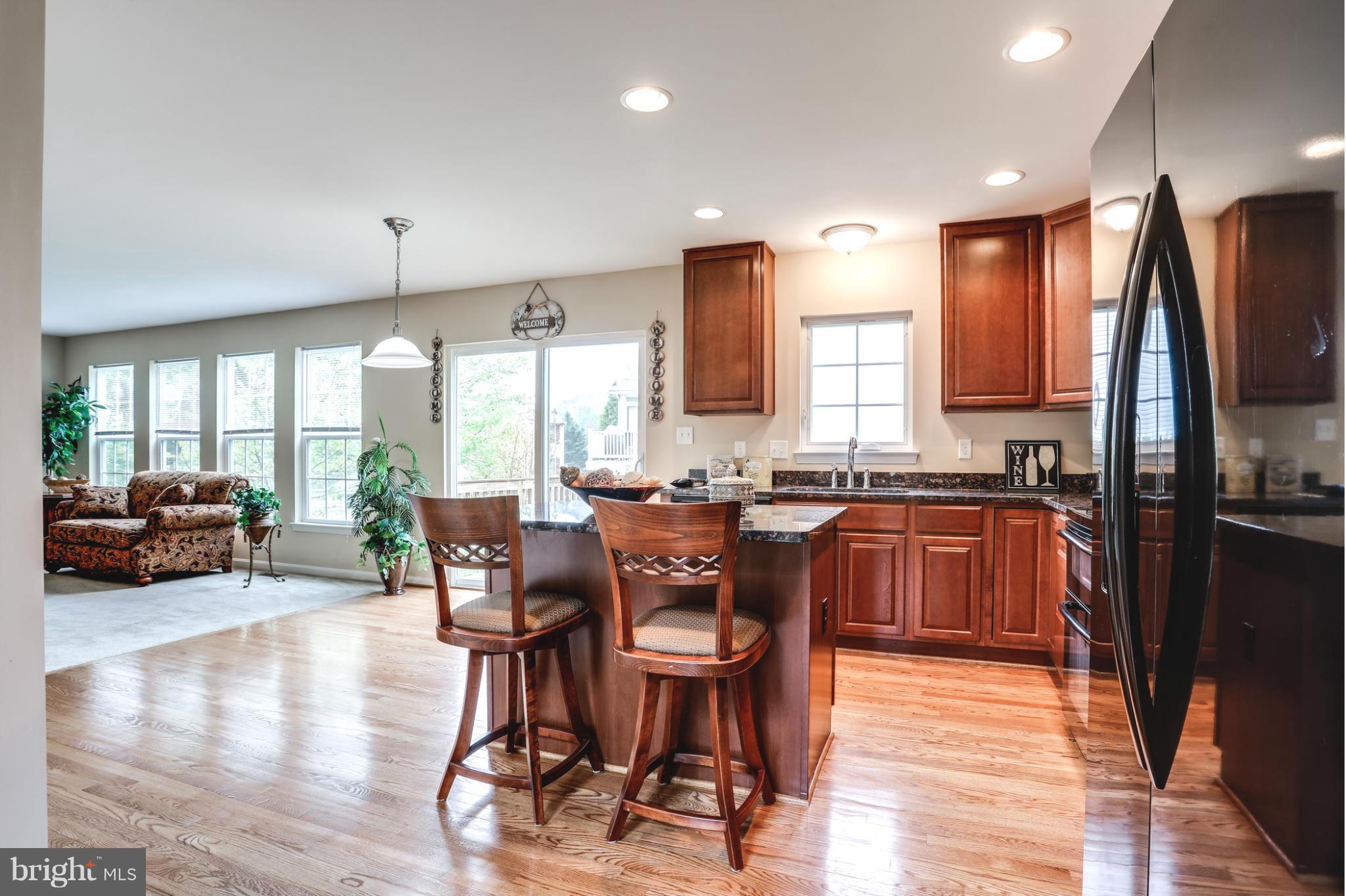 6086 Old Washington Road Elkridge, MD 21075 - Photo 6 of 22 Kitchen