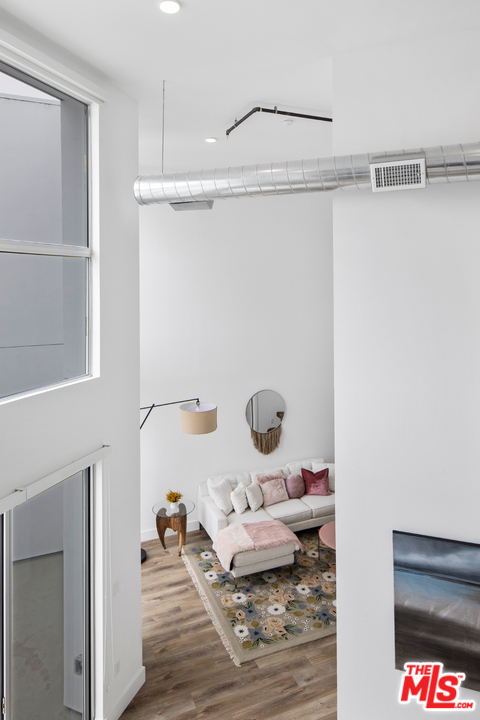 13448 Beach Avenue, Unit PH7314 Marina del Rey, CA 90292 - Photo 15 of 22 a living room with furniture