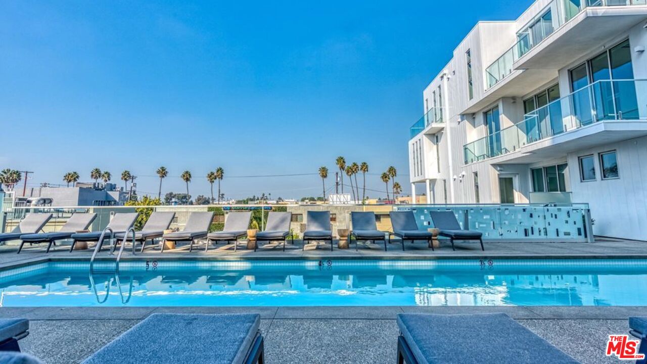 13448 Beach Avenue, Unit PH7314 Marina del Rey, CA 90292 - Photo 18 of 22