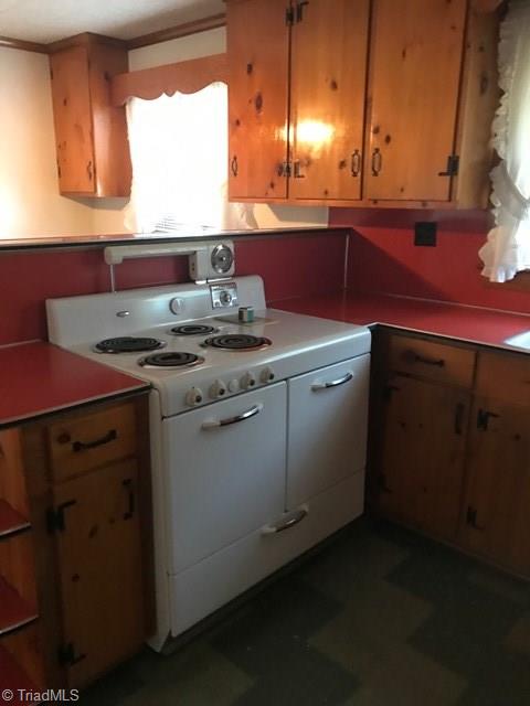 1279 Cornatzer Road Mocksville, NC 27028 - Photo 8 of 14 Gallery Image 8