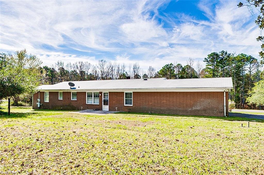 3502 Hoover Hill Road Trinity, NC 27370 - Photo 28 of 30