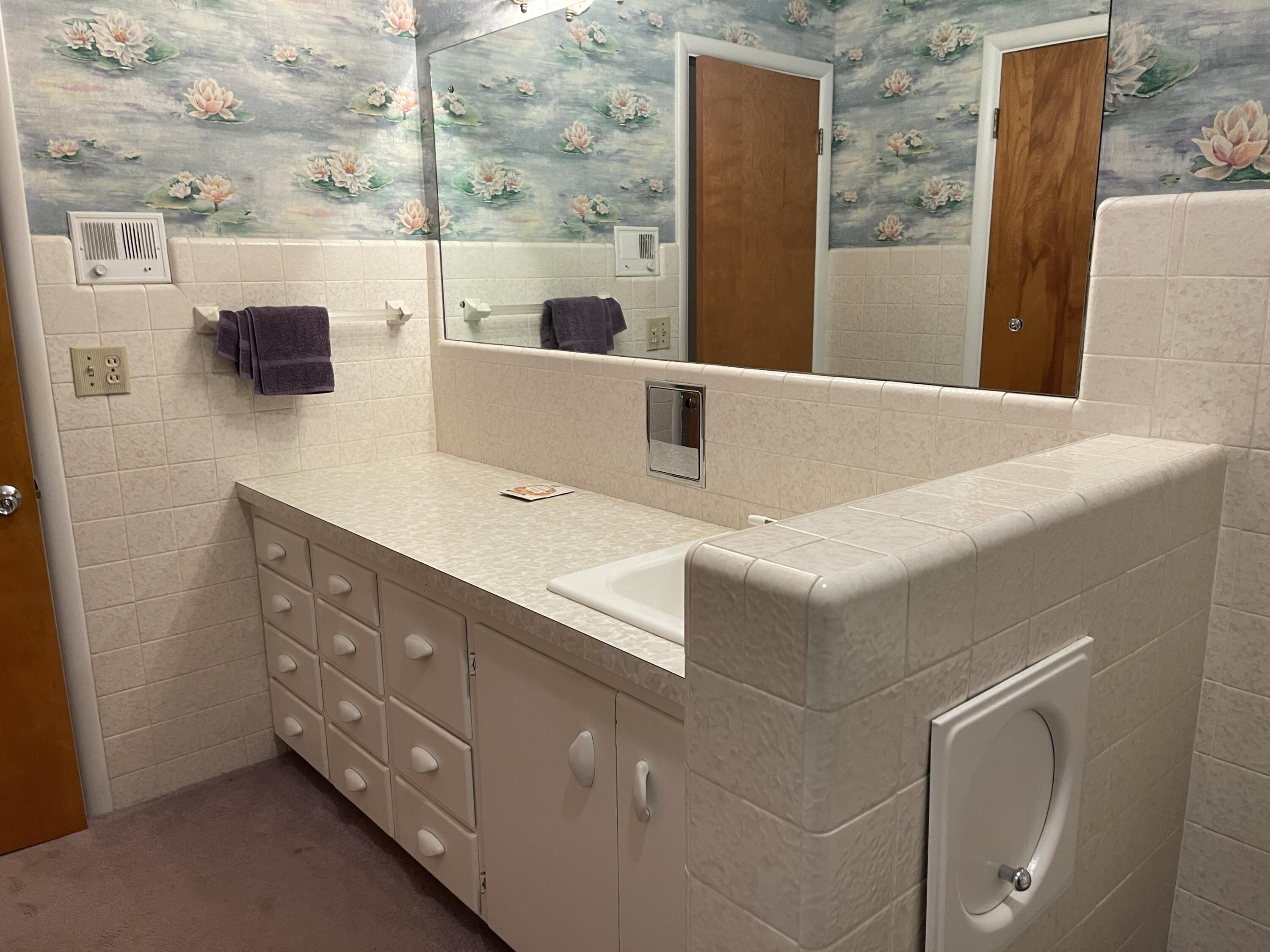 5920 Riverside Drive Jackson, MI 49201 - Photo 27 of 87 IMG_4514