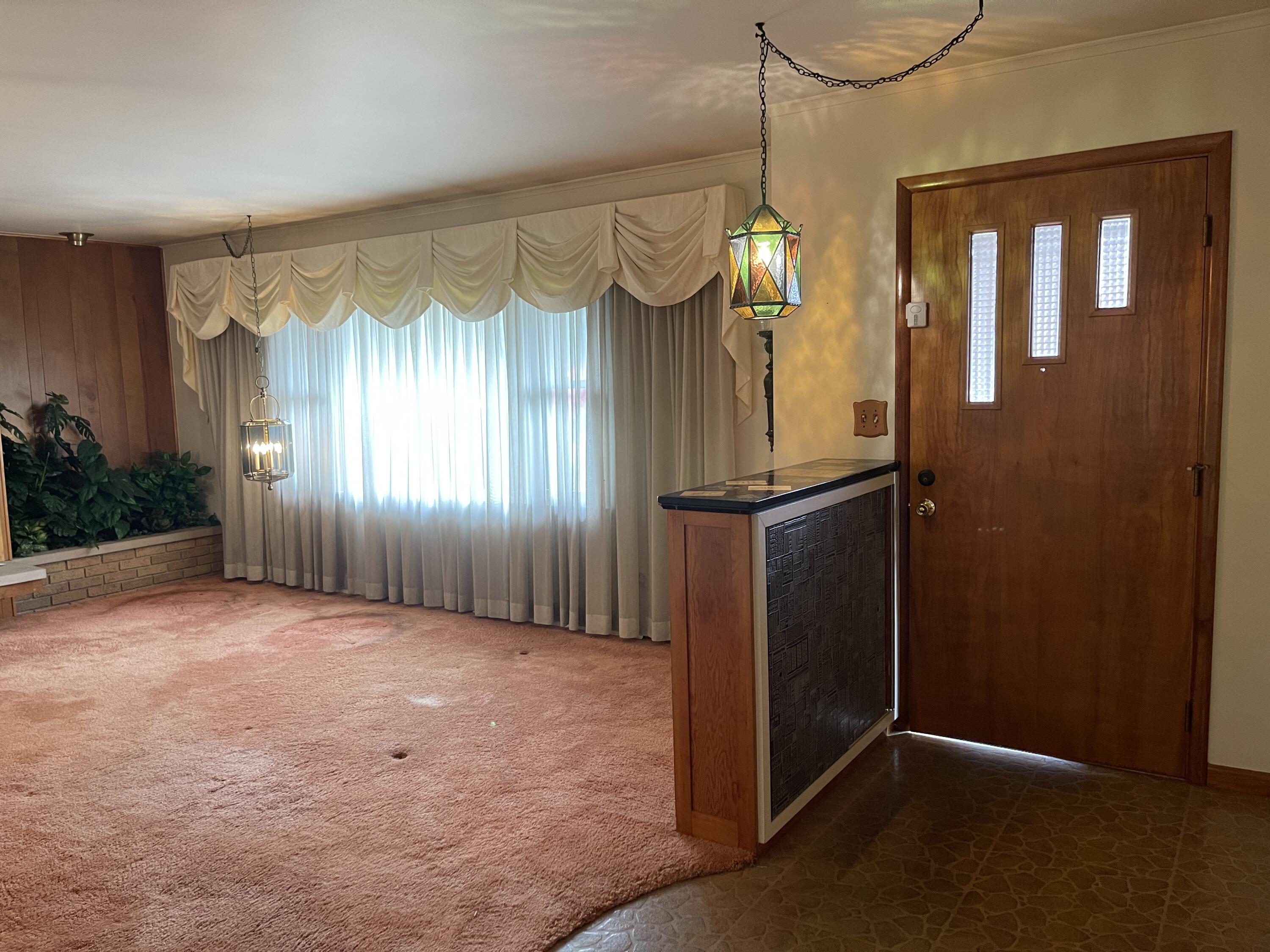 5920 Riverside Drive Jackson, MI 49201 - Photo 5 of 87 IMG_4492