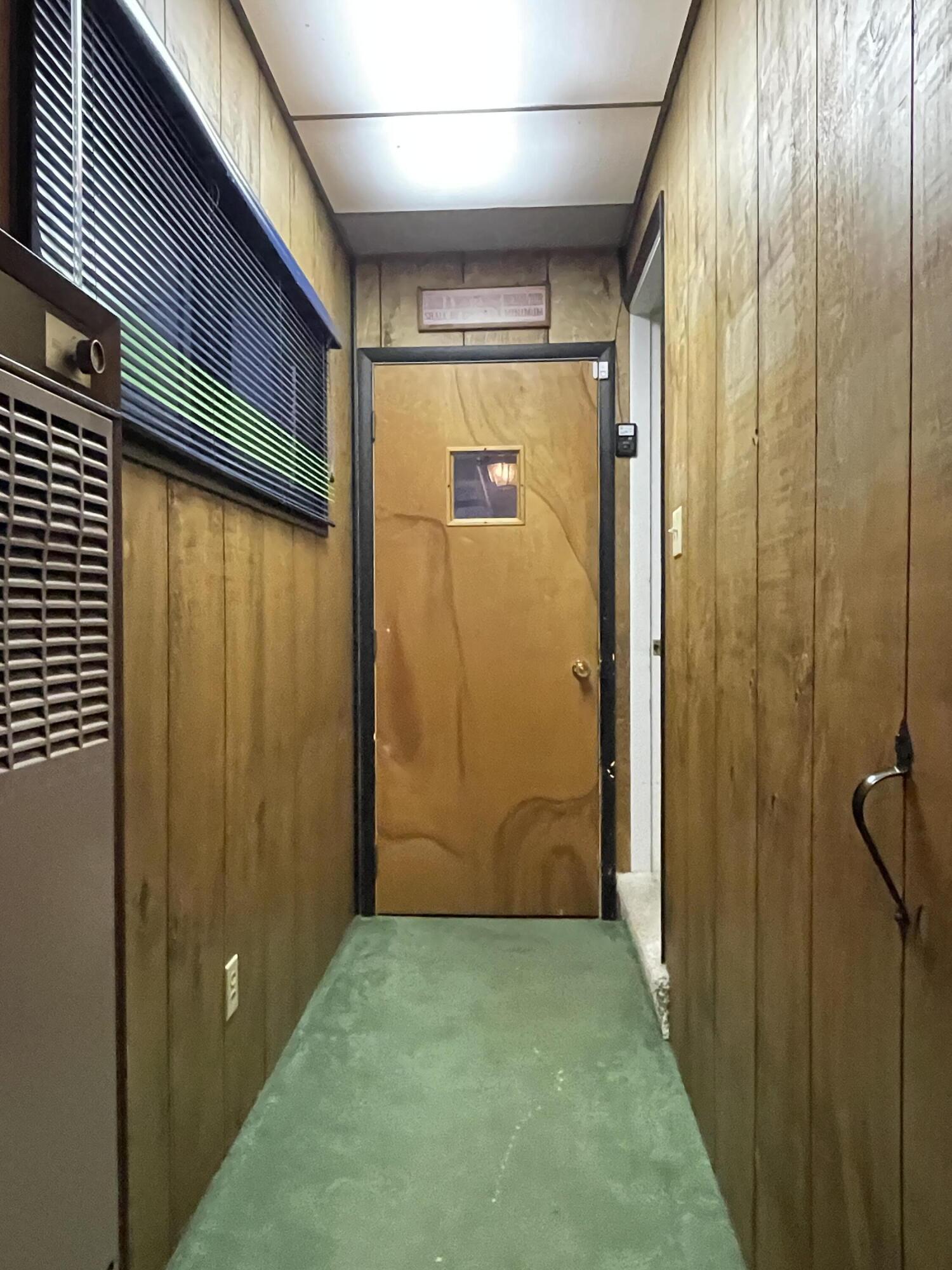 5920 Riverside Drive Jackson, MI 49201 - Photo 62 of 87 IMG_4549