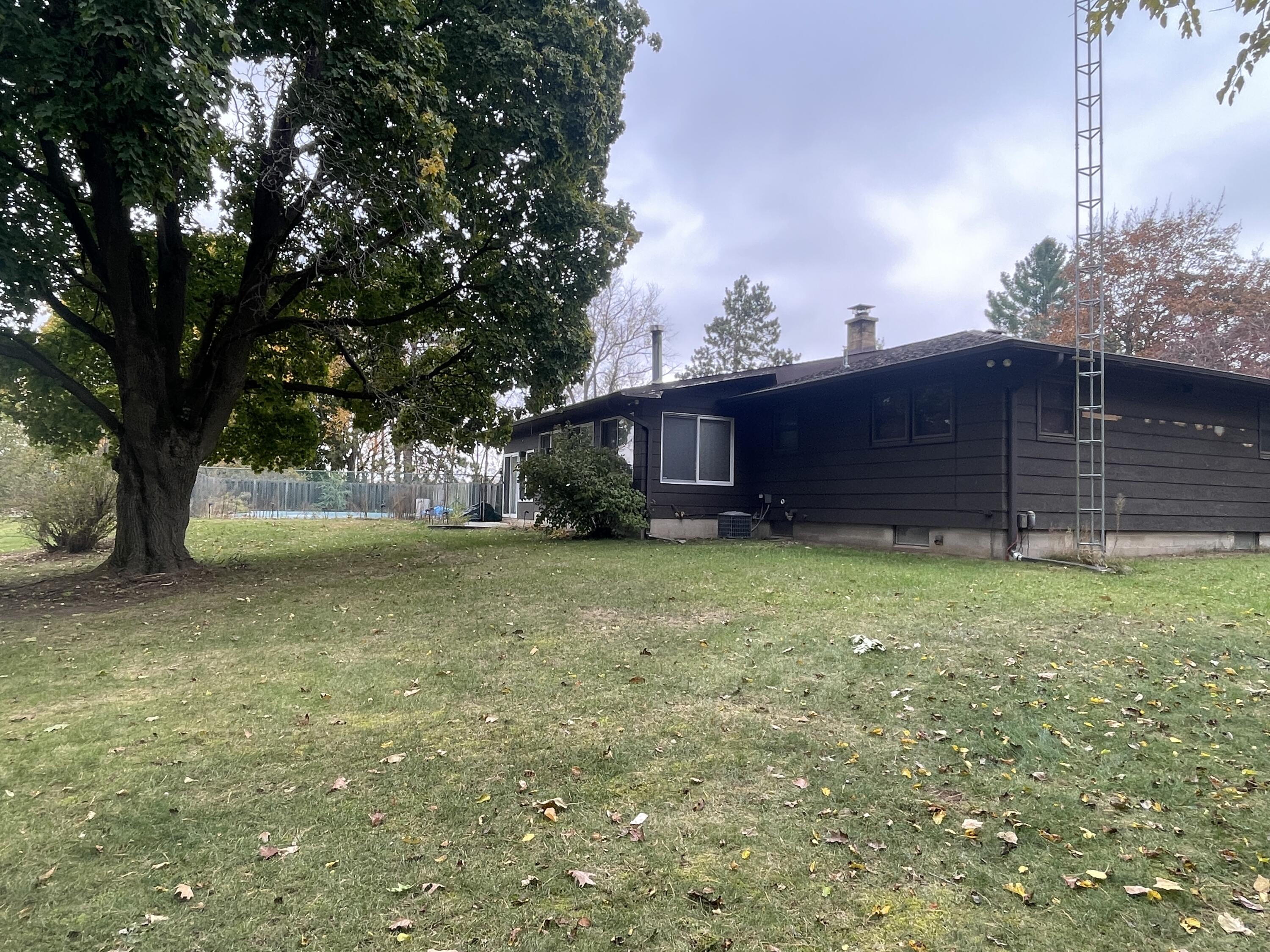 5920 Riverside Drive Jackson, MI 49201 - Photo 87 of 87 IMG_4580