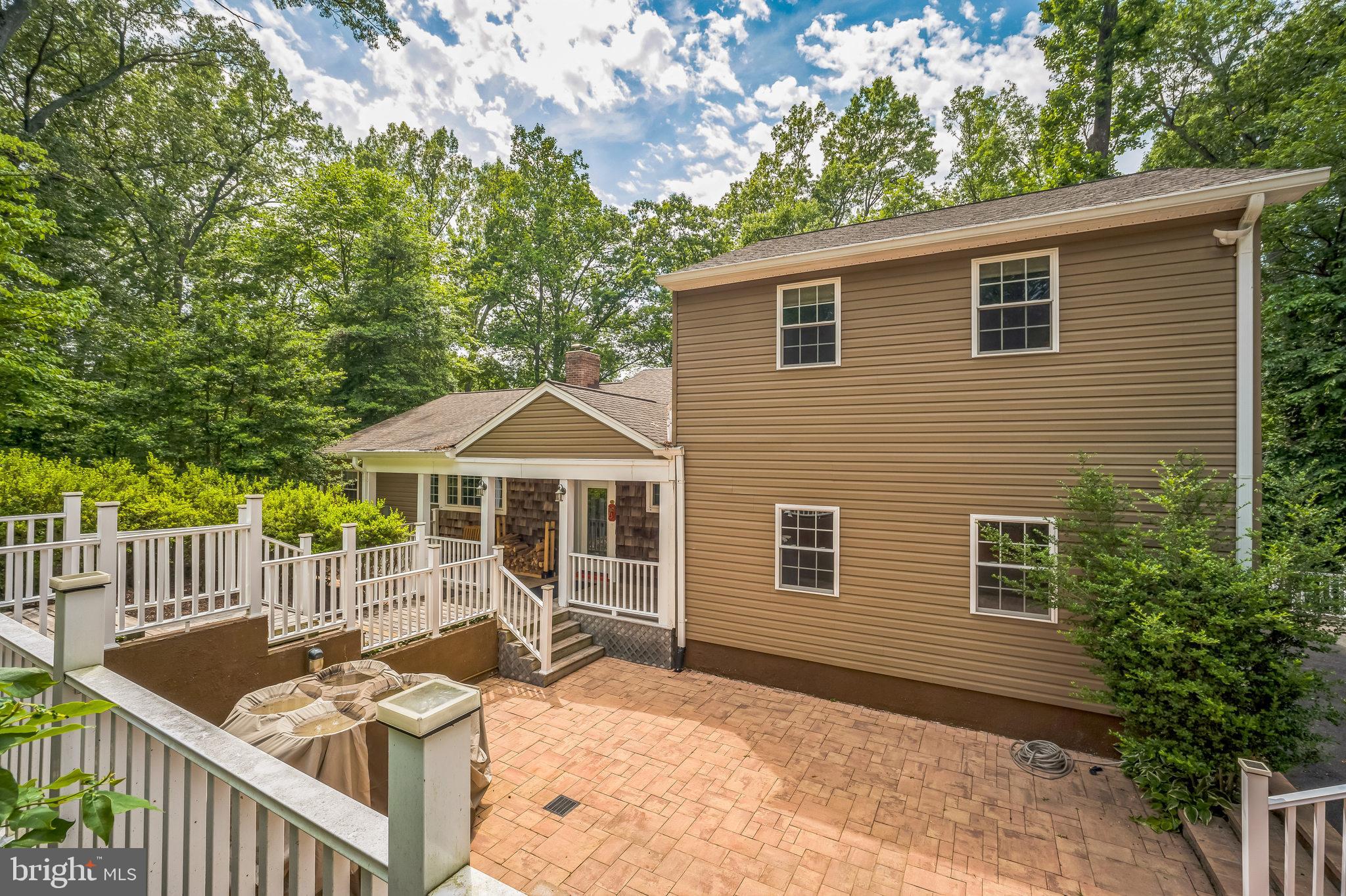 6600 Ridgeway Drive Springfield, VA 22150 - Photo 3 of 30 Gallery Image 3