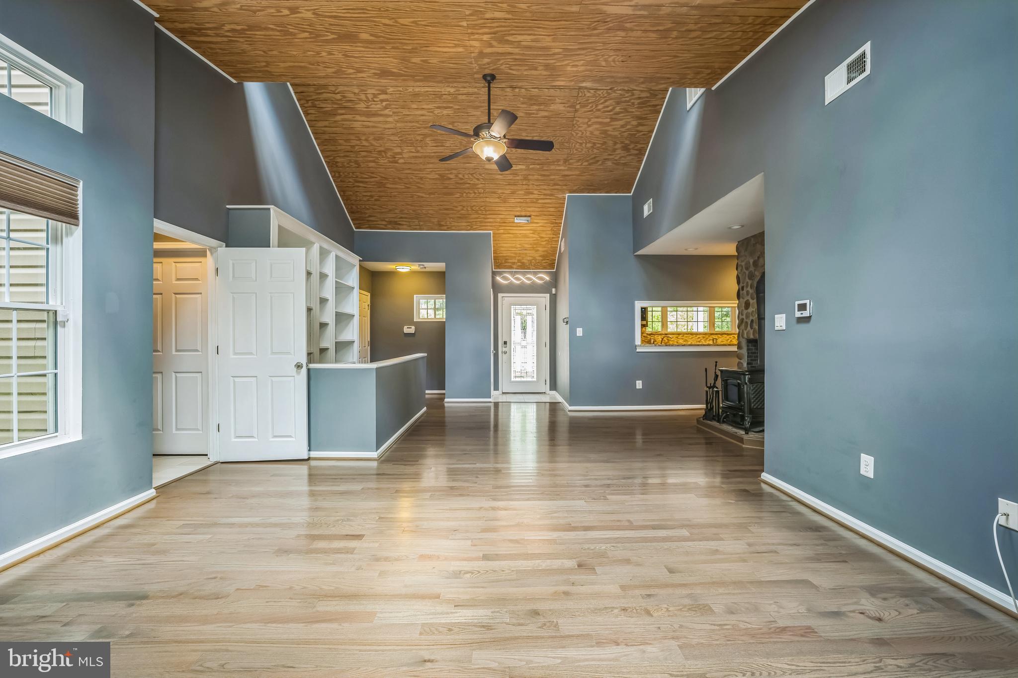6600 Ridgeway Drive Springfield, VA 22150 - Photo 5 of 30 Gallery Image 5