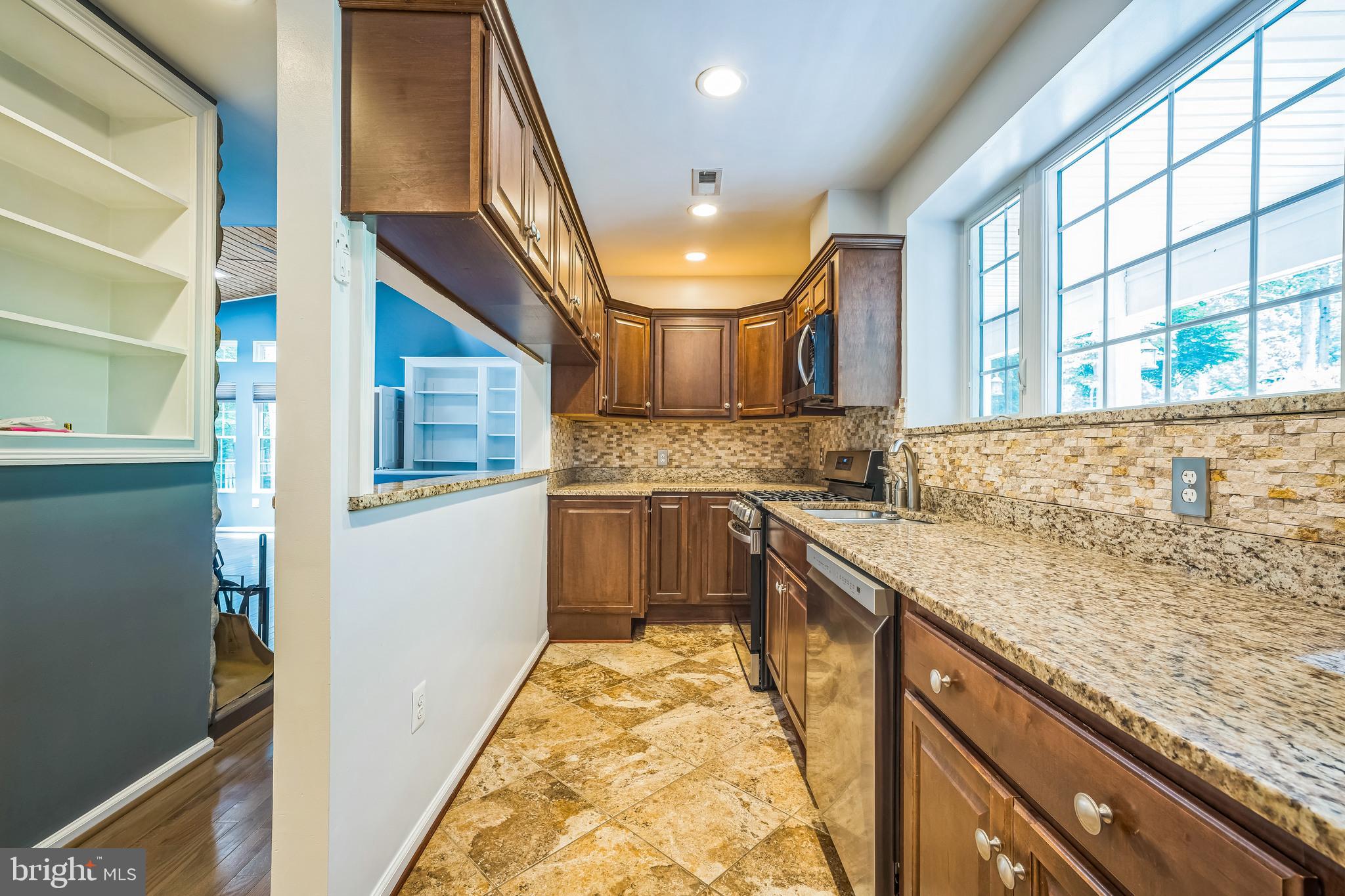 6600 Ridgeway Drive Springfield, VA 22150 - Photo 9 of 30 Gallery Image 9
