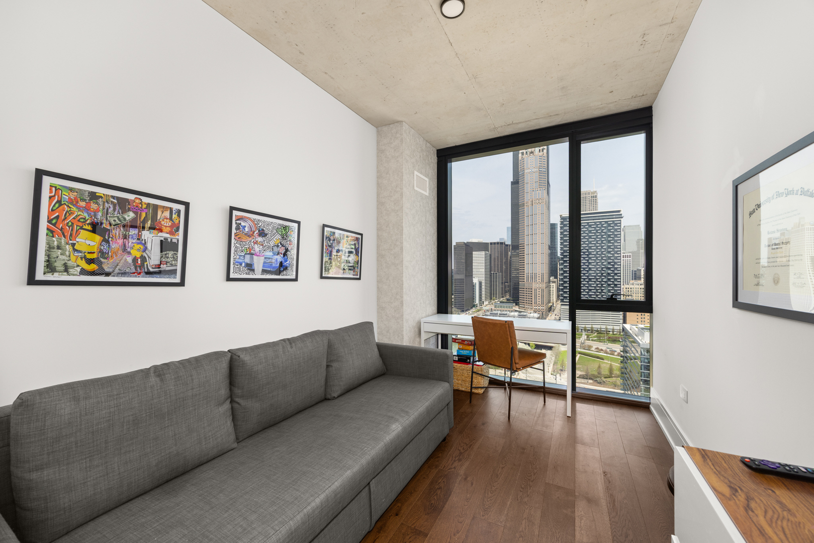 Undisclosed Address Chicago, IL 60607 - Photo 28 of 44 a living room with furniture and a large window