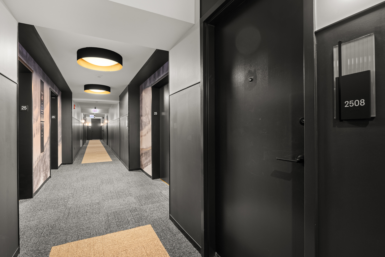 Undisclosed Address Chicago, IL 60607 - Photo 31 of 44 a view of an entryway