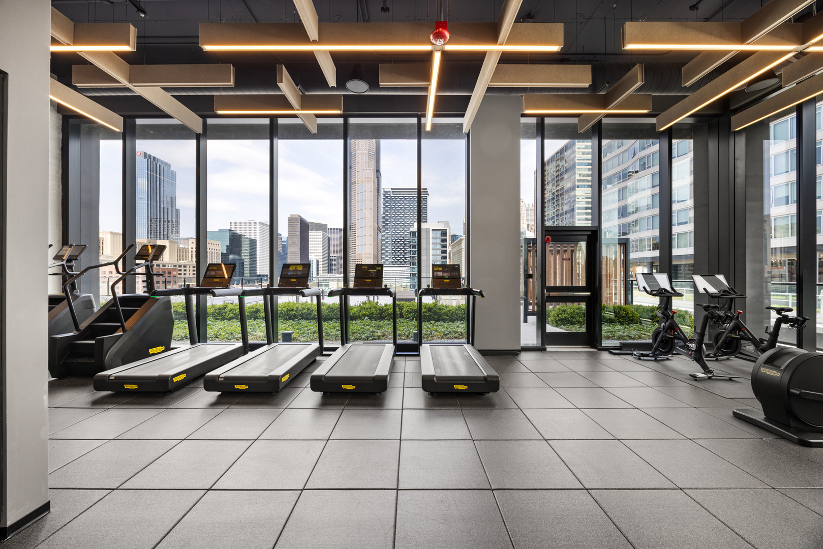 Undisclosed Address Chicago, IL 60607 - Photo 34 of 44 a view of a room with gym equipment