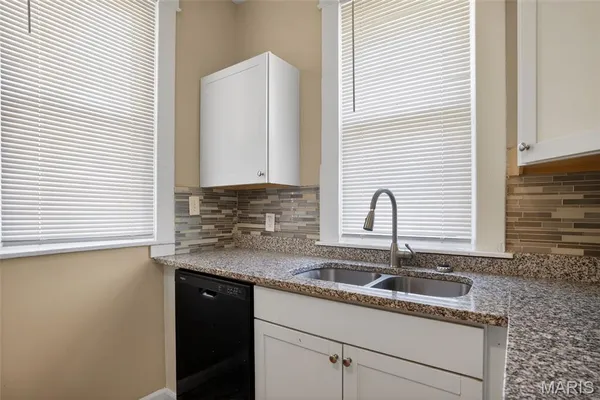 $144,900 | 6815 Etzel Avenue, University City, MO 63130