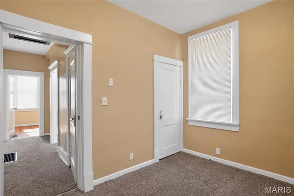 $144,900 | 6815 Etzel Avenue, University City, MO 63130