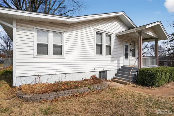 $144,900 | 6815 Etzel Avenue, University City, MO 63130