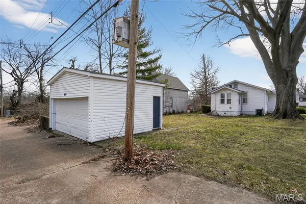 $144,900 | 6815 Etzel Avenue, University City, MO 63130