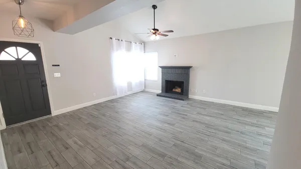 $2,495 | 511 West Dennis Court, Tempe, AZ 85283