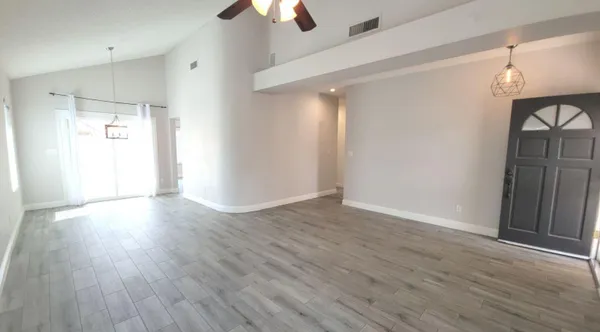 $2,495 | 511 West Dennis Court, Tempe, AZ 85283