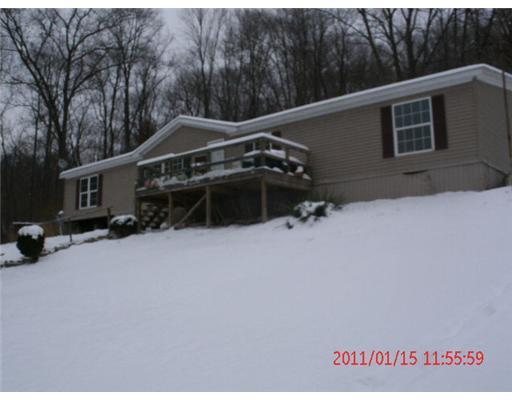 410 Crooks School Road Clinton, PA 15026 - Photo 1 of 2 Exterior Front.