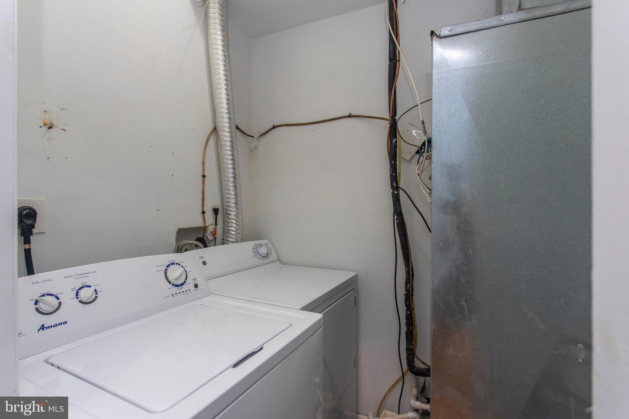 2016 North 18th Street, Unit 2 Philadelphia, PA 19121 - Photo 17 of 23 a bathroom with a sink and a mirror