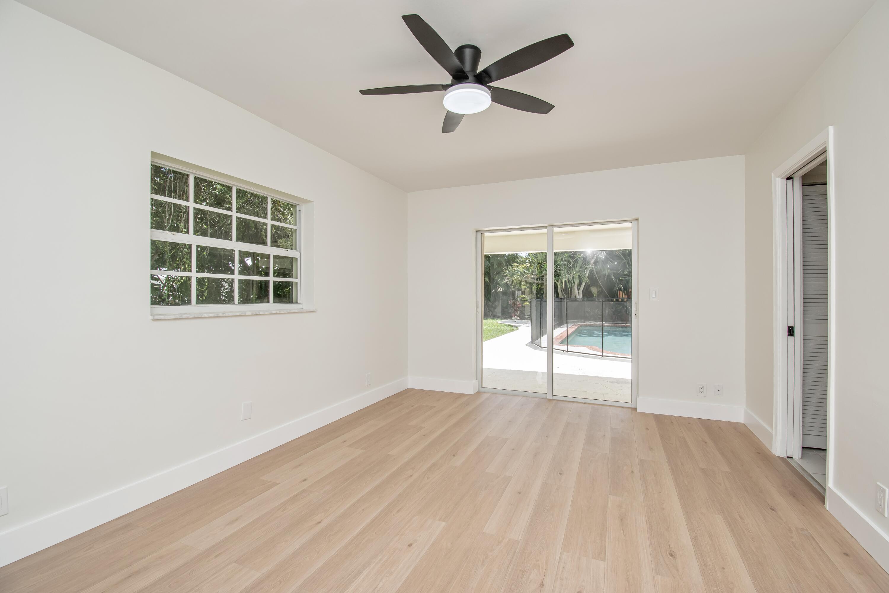 6749 South Grande Drive Boca Raton, FL 33433 - Photo 18 of 35 a view of an empty room with a window