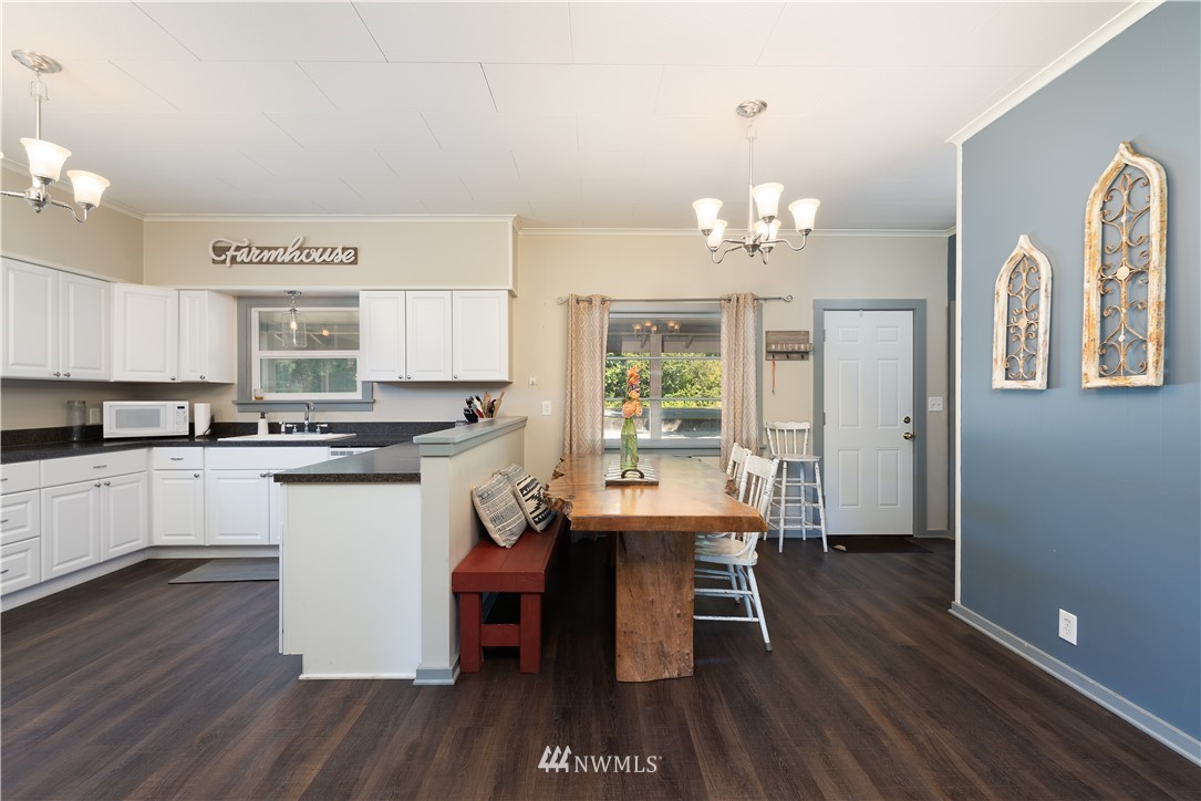 20631 Prairie Road Sedro-Woolley, WA 98284 - Photo 4 of 16 Gallery Image 4