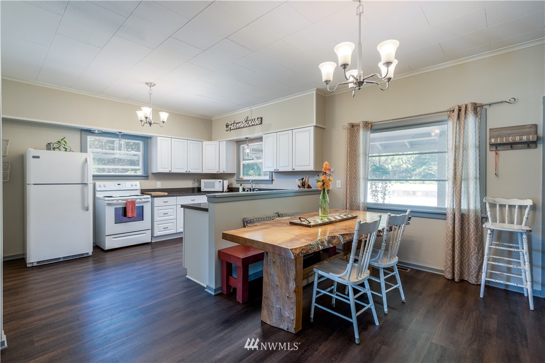 20631 Prairie Road Sedro-Woolley, WA 98284 - Photo 6 of 16 Gallery Image 6