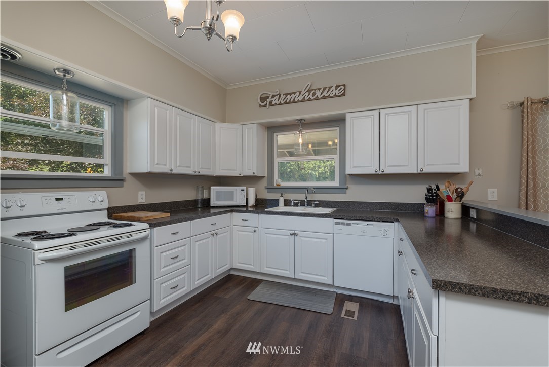 20631 Prairie Road Sedro-Woolley, WA 98284 - Photo 7 of 16 Gallery Image 7