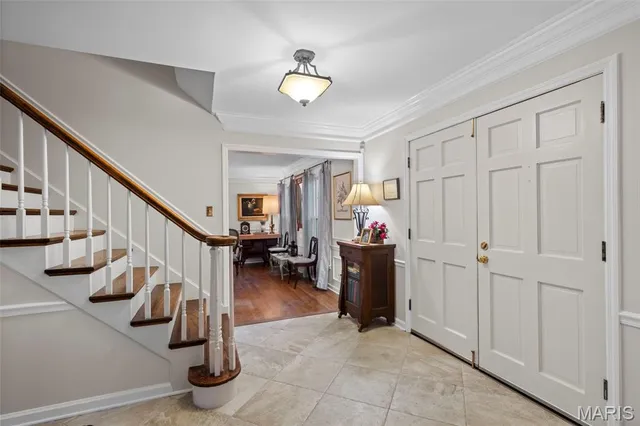 $1,200,000 | 29 A Chapel Hill Estates Drive, Town and Country, MO 63131