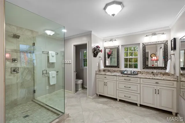 $1,200,000 | 29 A Chapel Hill Estates Drive, Town and Country, MO 63131