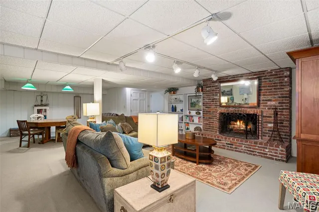 $1,200,000 | 29 A Chapel Hill Estates Drive, Town and Country, MO 63131