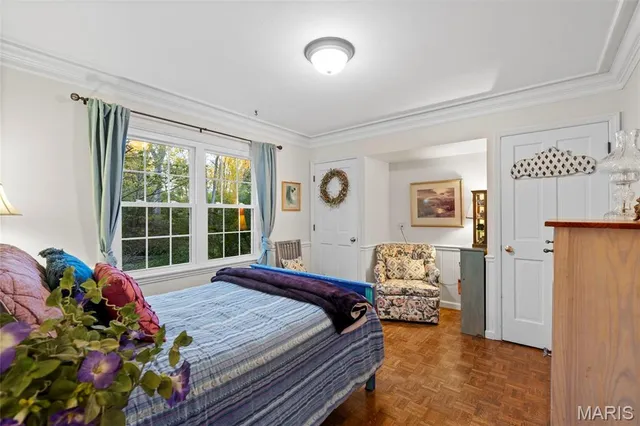 $1,200,000 | 29 A Chapel Hill Estates Drive, Town and Country, MO 63131