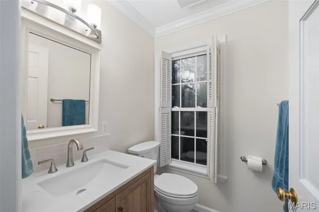 $1,200,000 | 29 A Chapel Hill Estates Drive, Town and Country, MO 63131