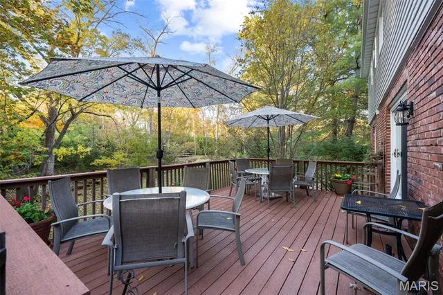 $1,200,000 | 29 A Chapel Hill Estates Drive, Town and Country, MO 63131