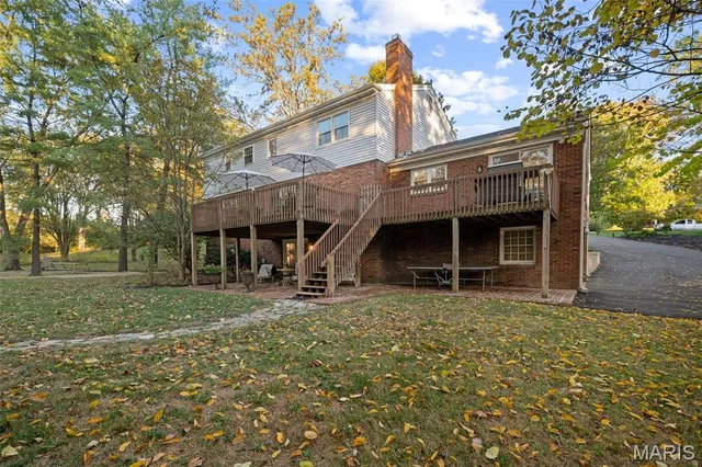 $1,200,000 | 29 A Chapel Hill Estates Drive, Town and Country, MO 63131