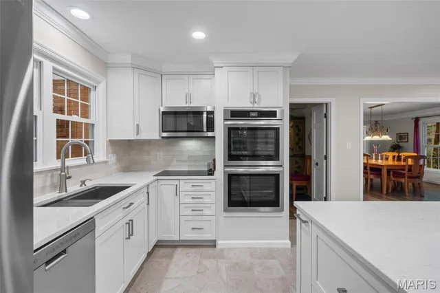 $1,200,000 | 29 A Chapel Hill Estates Drive, Town and Country, MO 63131