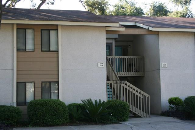 230 Walmar Grove St. Simons Island, GA 31522 - Photo 1 of 1